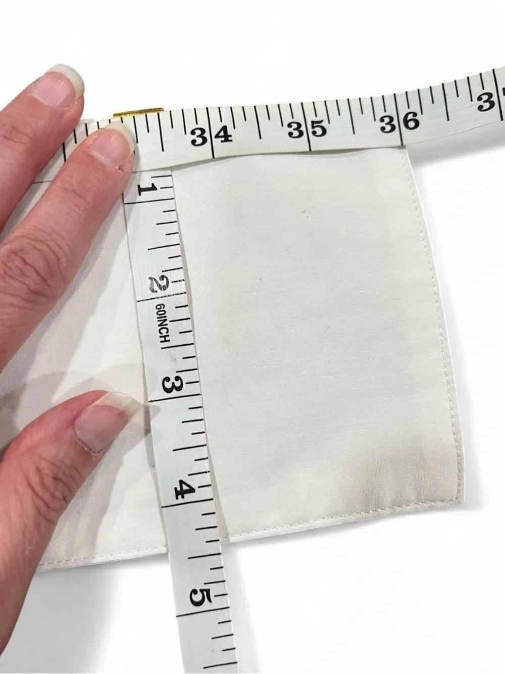Wide White Cloth Belt With Brown Circular Buckle